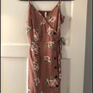 Floral summer dress worn once